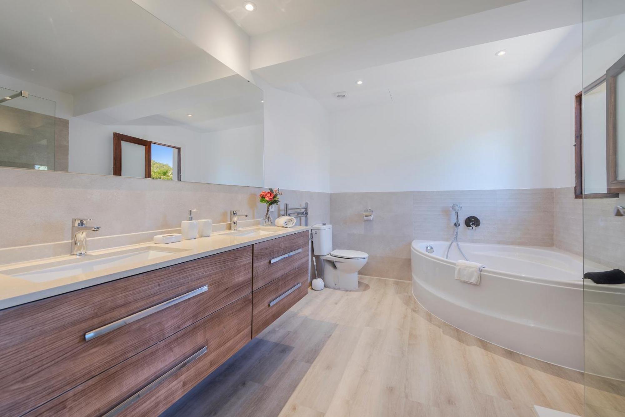 Vantour - Close To Puerto With Gymnasium Pollenca
